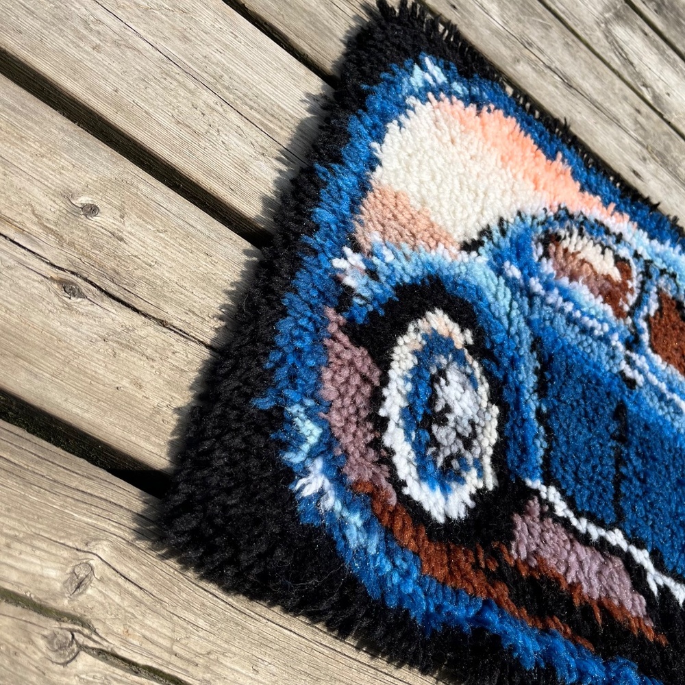 Vintage VW Bug Latchhook Wall Hanging / Tapestry - Picture 2 of 5